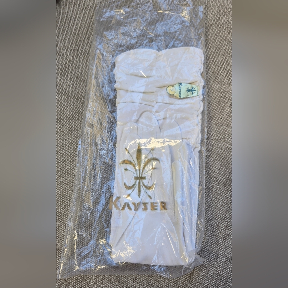 Kayser White Vintage Ling Gloves